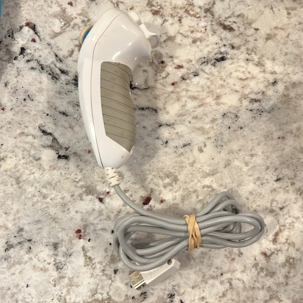 Nyko Kama Nintendo Wii nunchuck